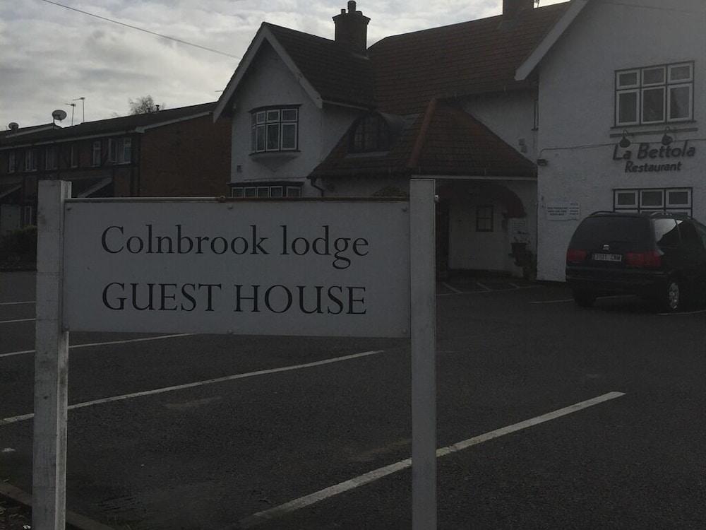 Colnbrook Lodge Guest House Slough Esterno foto